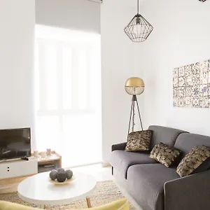 Suncity Flat Gigantes Appartement