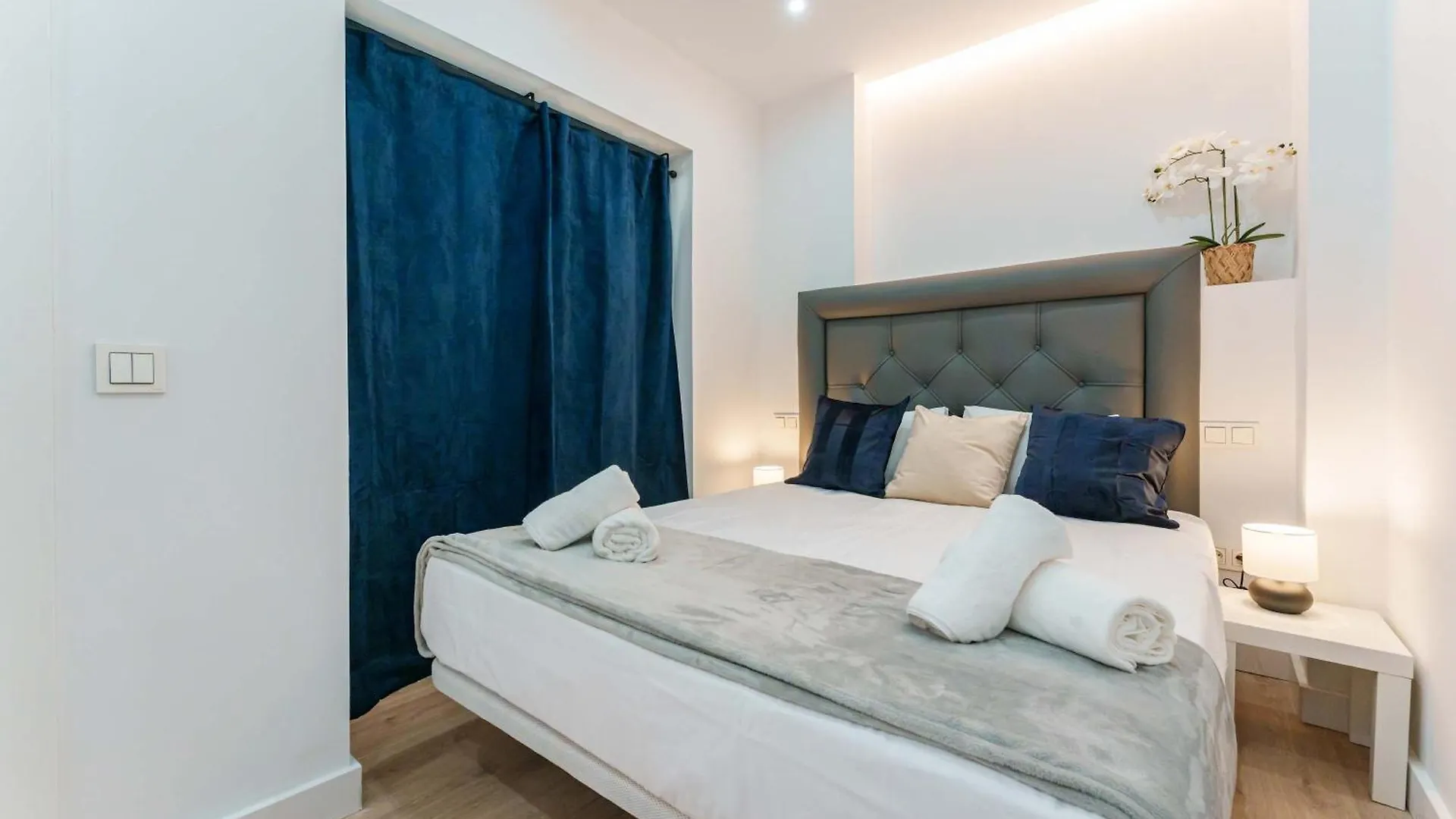 Stylish 3Bd With Rooftop Jacuzzi - Las Artes Malaga Spain