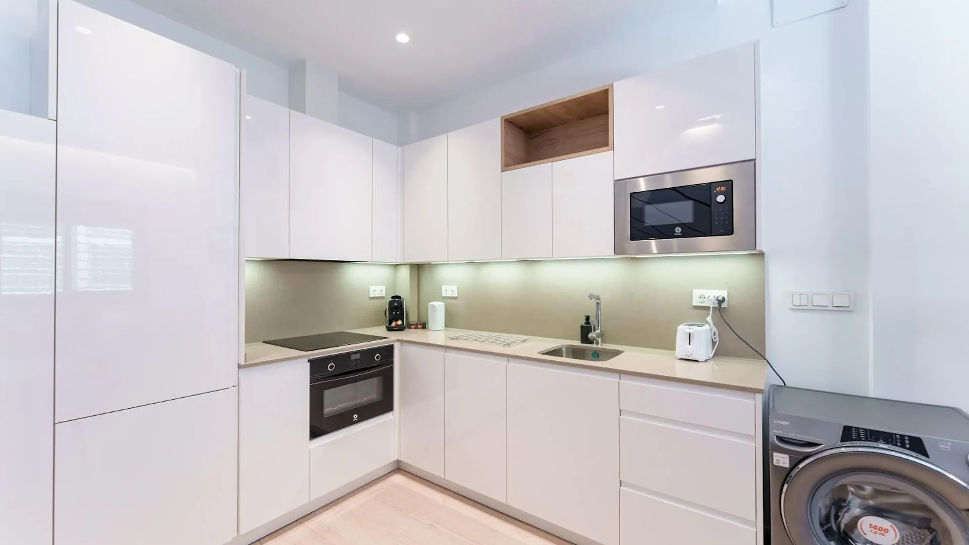 Stylish 3Bd With Rooftop Jacuzzi - Las Artes Malaga