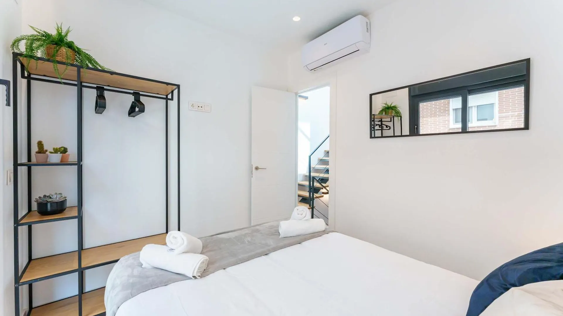 Stylish 3Bd With Rooftop Jacuzzi - Las Artes Malaga